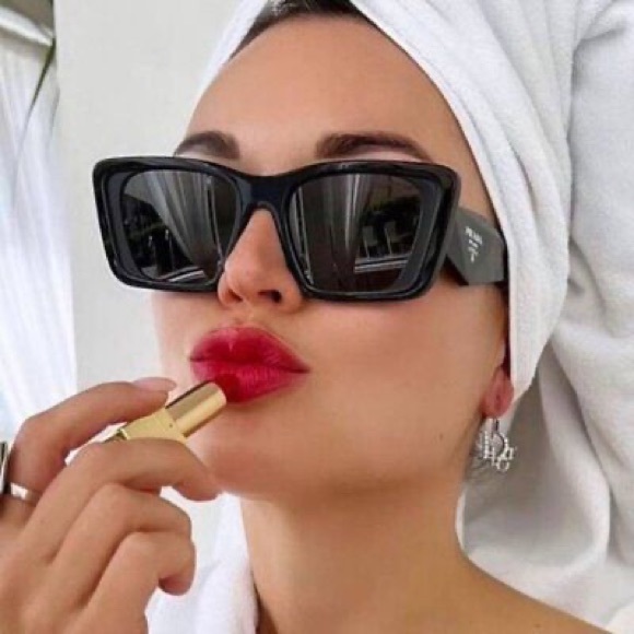 NEW PRADA PR08YSF CAT EYE WOMEN’S SUNGLASSES PRADA PR08YS 1AB5S0 EYEWEAR - Picture 7 of 13